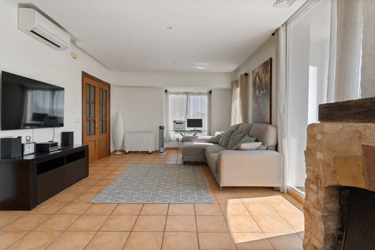 Vrijstaande villa met 4 slaapkamers in Coín in Coín - foto 7