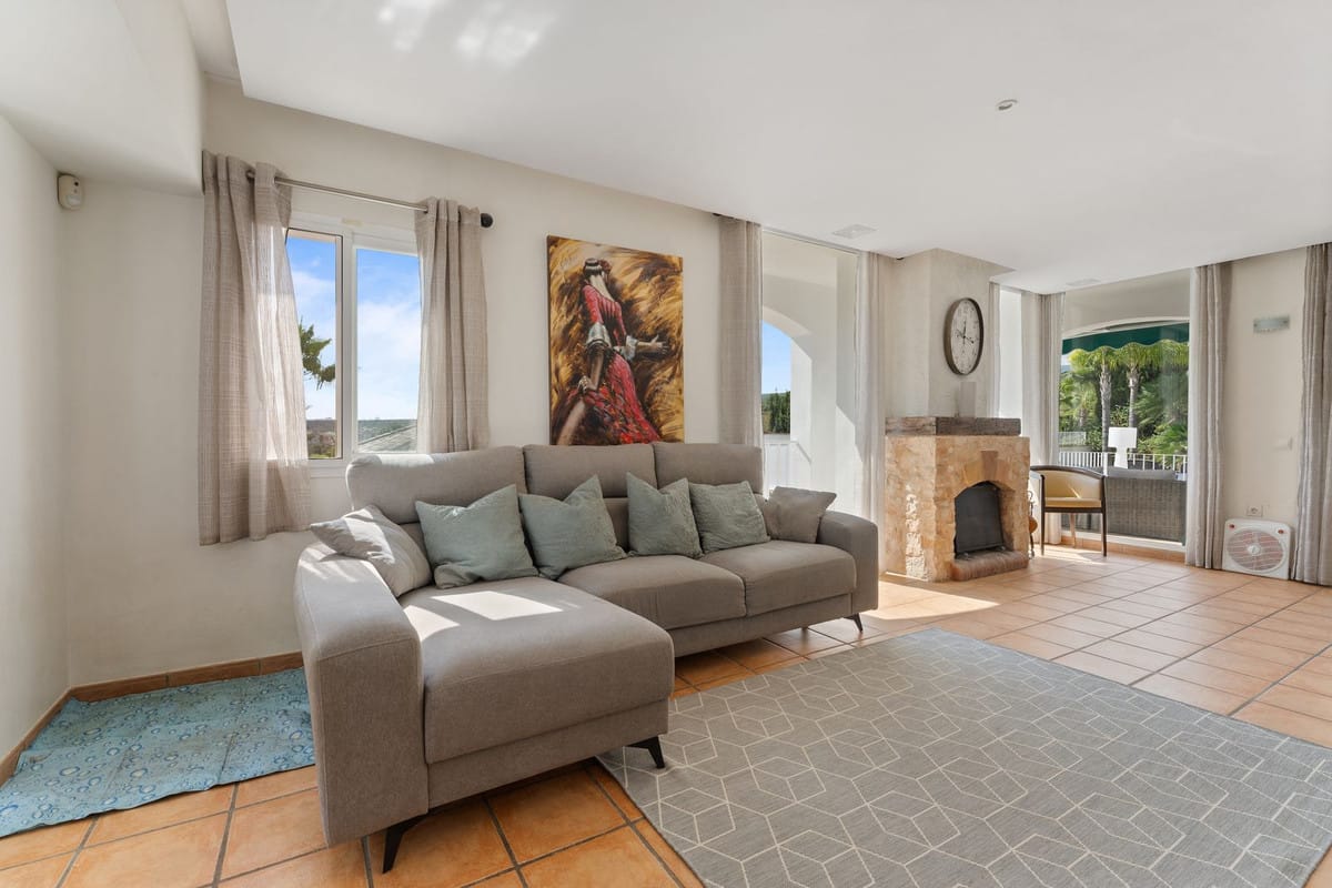 Vrijstaande villa met 4 slaapkamers in Coín in Coín - foto 8