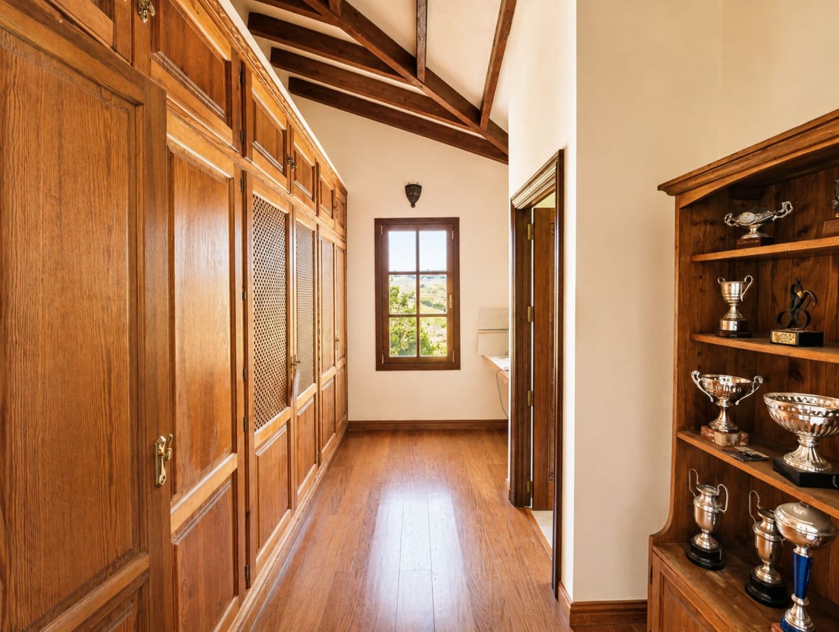 Andalusisch cortijo met 4 slaapkamers in Casares in Casares - foto 19