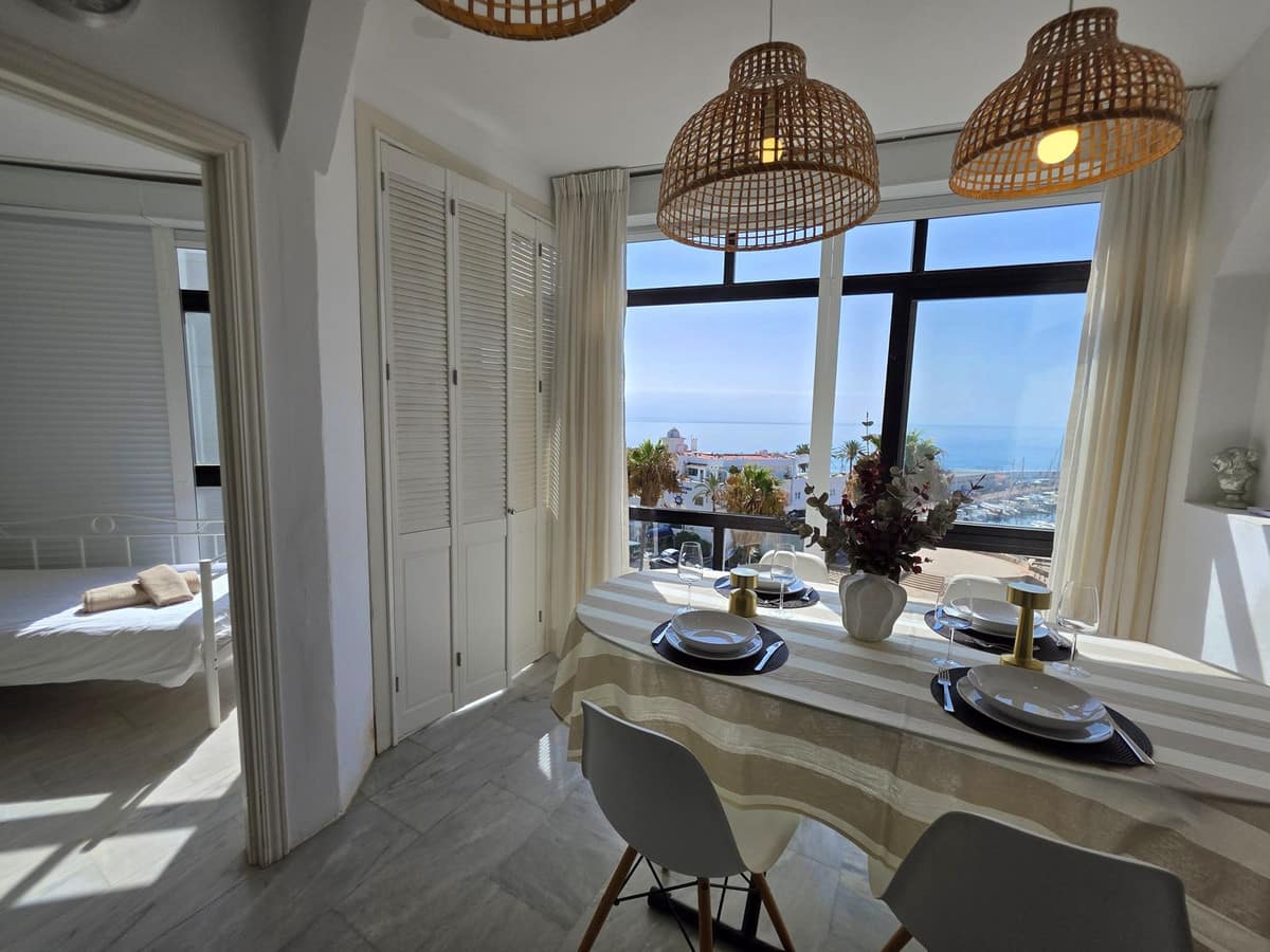 Appartement met frontaal zeezicht en actieve toeristenvergunning – Marbella Promenade Centrum in Marbella - foto 5