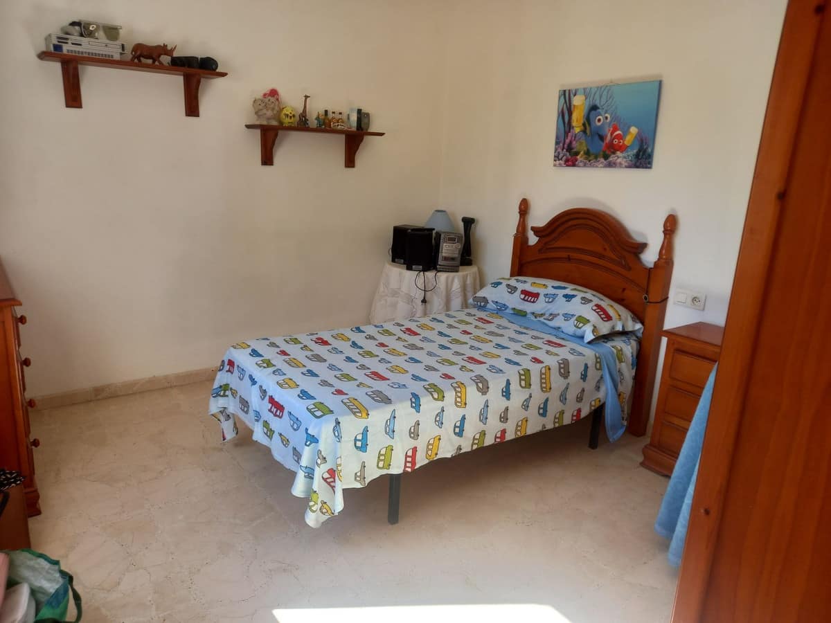 4-slaapkamer villa in Estepona in Estepona - foto 18
