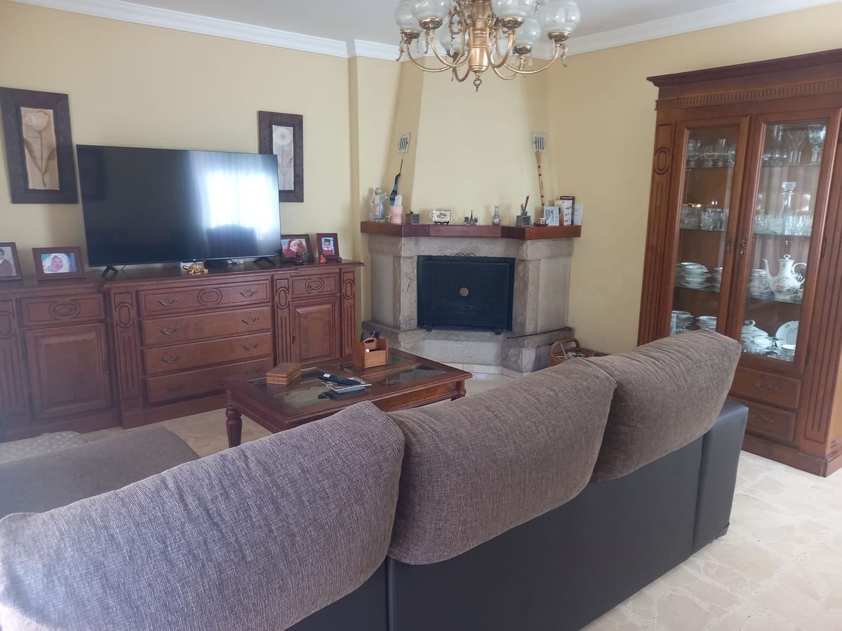 4-slaapkamer villa in Estepona in Estepona - foto 3