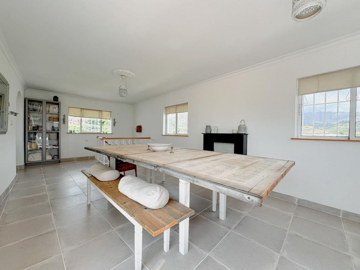 4 bedroom House in Nerja in Nerja - foto 12