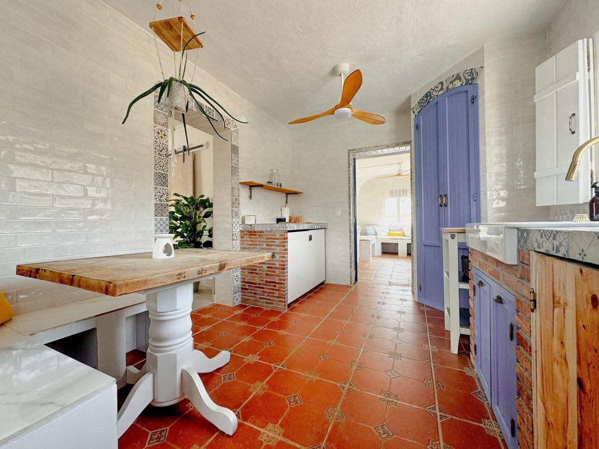 4 bedroom House in Nerja in Nerja - foto 10