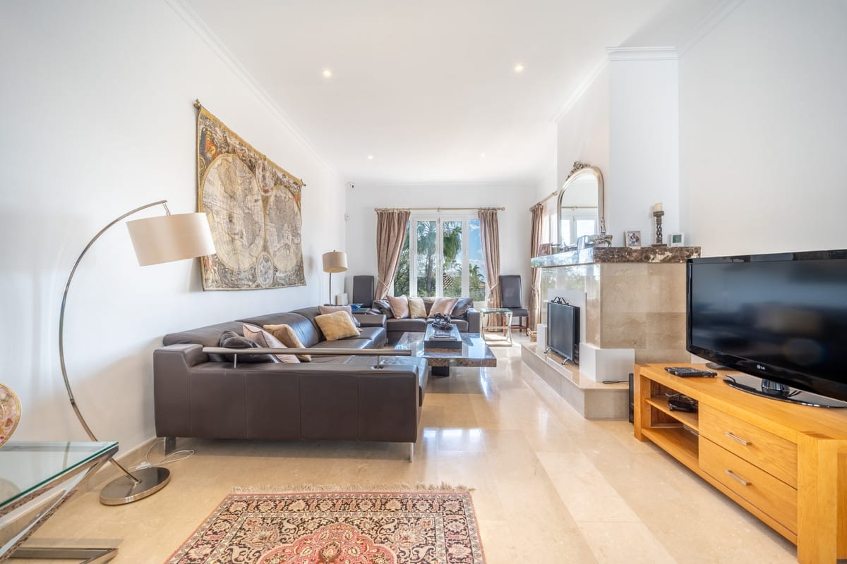 Villa met 4 slaapkamers in Istán, Málaga in Istán - foto 4