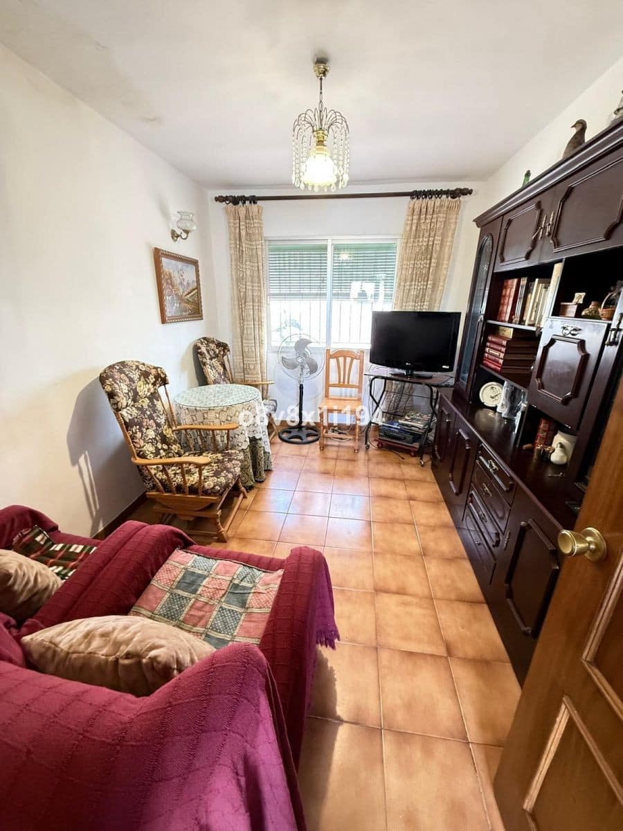 4-slaapkamerhuis en twee onafhankelijke panden in Cómpeta (Málaga) in Cómpeta - foto 11