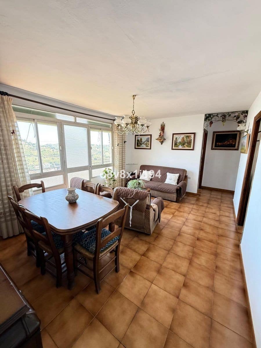 4-slaapkamerhuis en twee onafhankelijke panden in Cómpeta (Málaga) in Cómpeta - foto 12