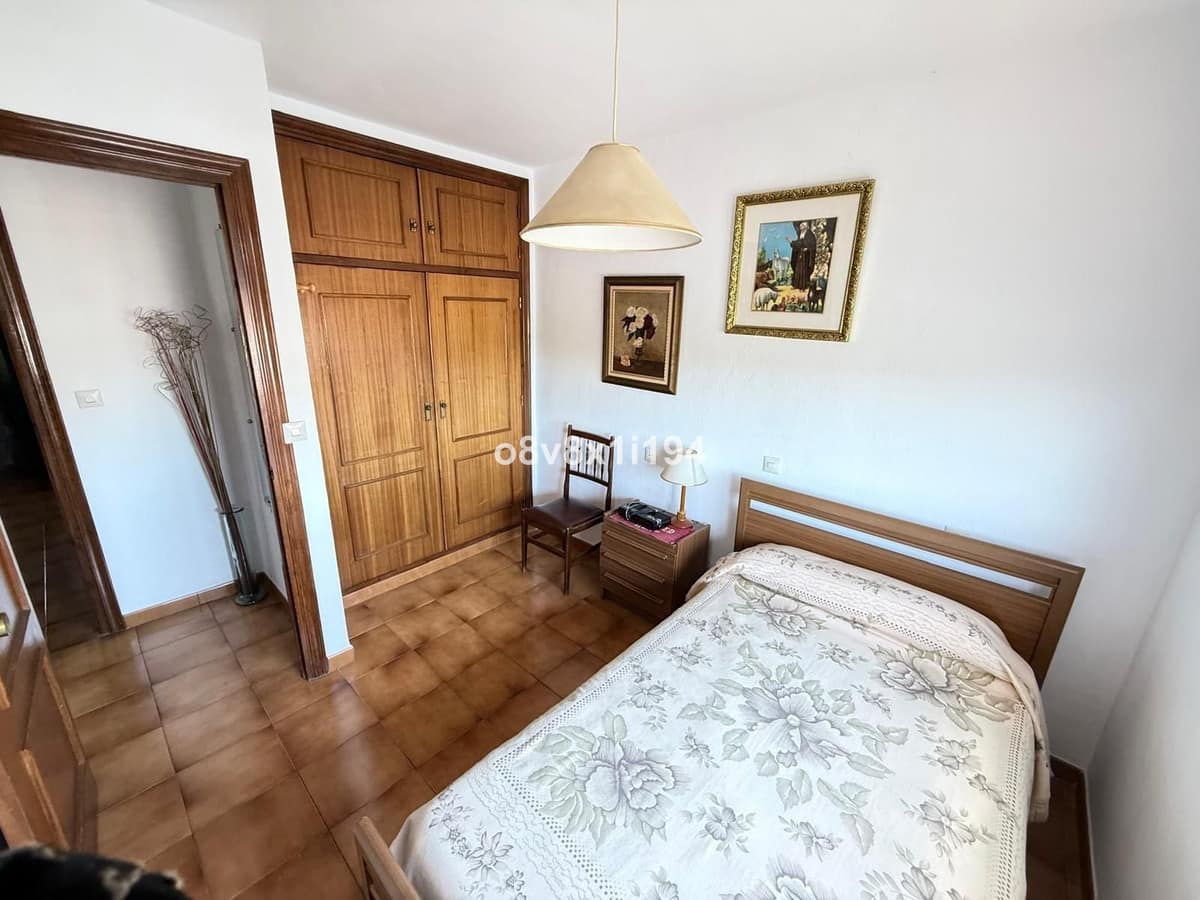 4-slaapkamerhuis en twee onafhankelijke panden in Cómpeta (Málaga) in Cómpeta - foto 17