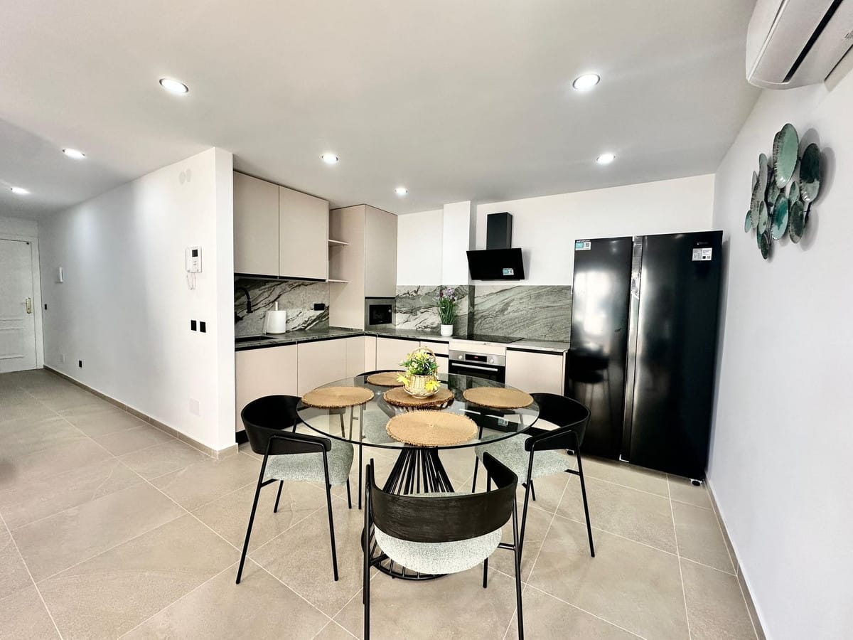 Luxe volledig gerenoveerd zeezicht appartement te koop in Sohail, Fuengirola | 2 slaapkamers in Fuengirola - foto 12