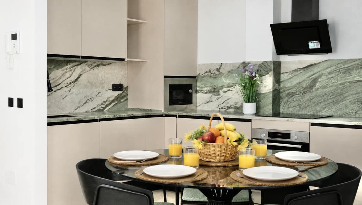 Luxe volledig gerenoveerd zeezicht appartement te koop in Sohail, Fuengirola | 2 slaapkamers in Fuengirola - foto 15