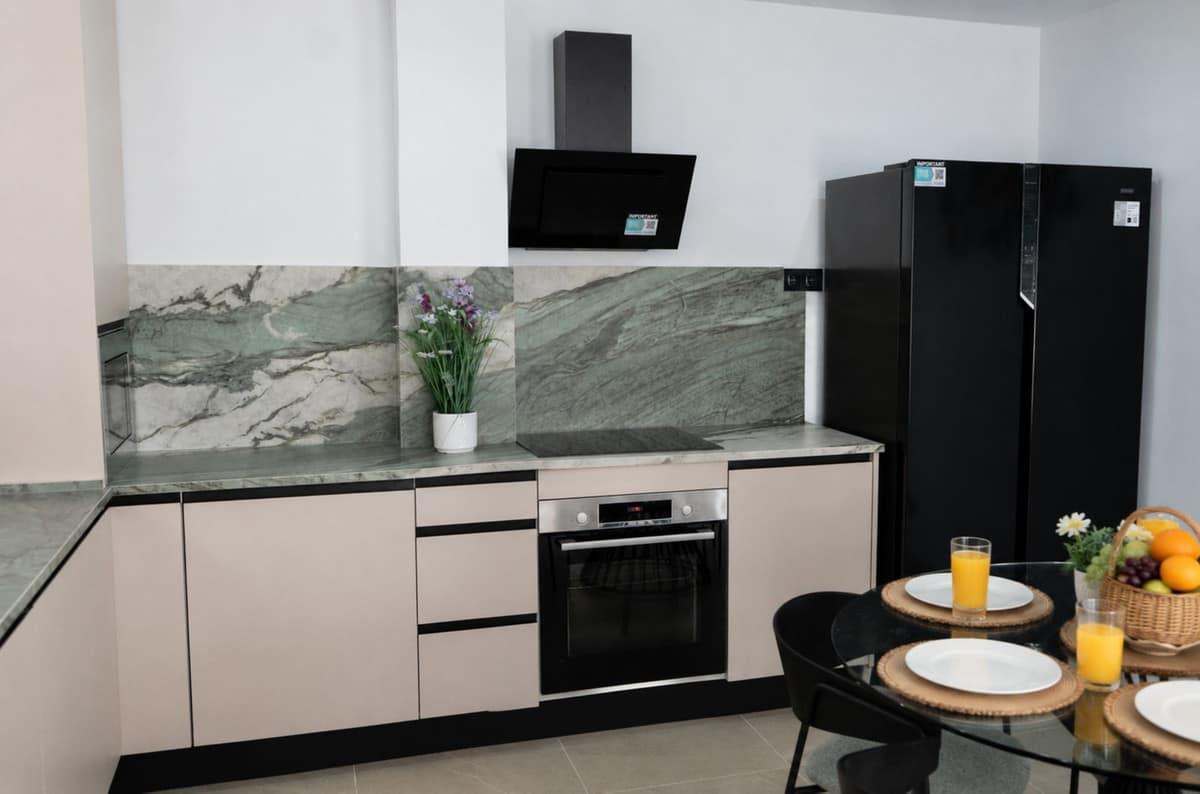 Luxe volledig gerenoveerd zeezicht appartement te koop in Sohail, Fuengirola | 2 slaapkamers in Fuengirola - foto 3