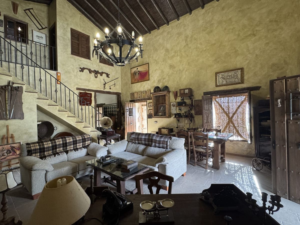 Finca met 3 slaapkamers te koop in Alfarnate, Málaga in Alfarnate - foto 15