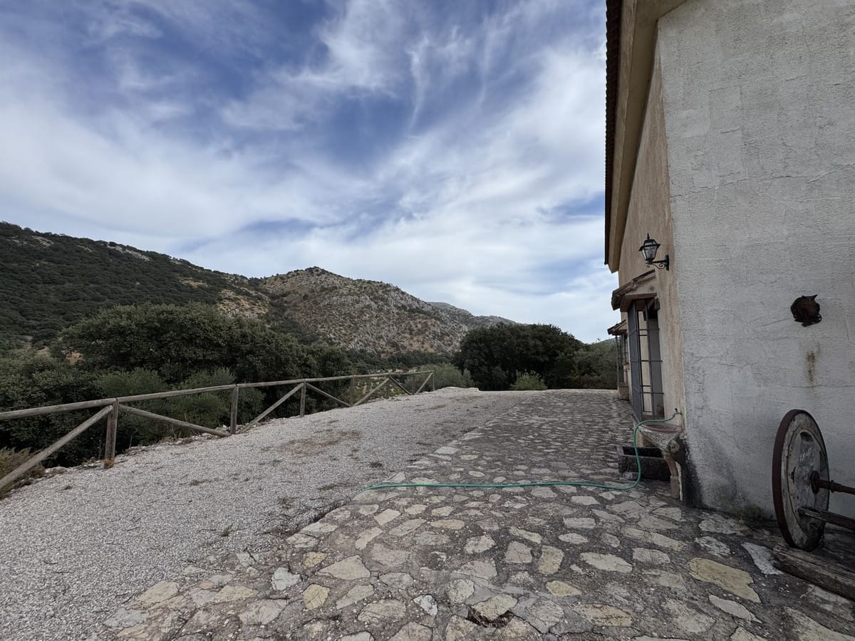 Finca met 3 slaapkamers te koop in Alfarnate, Málaga in Alfarnate - foto 6