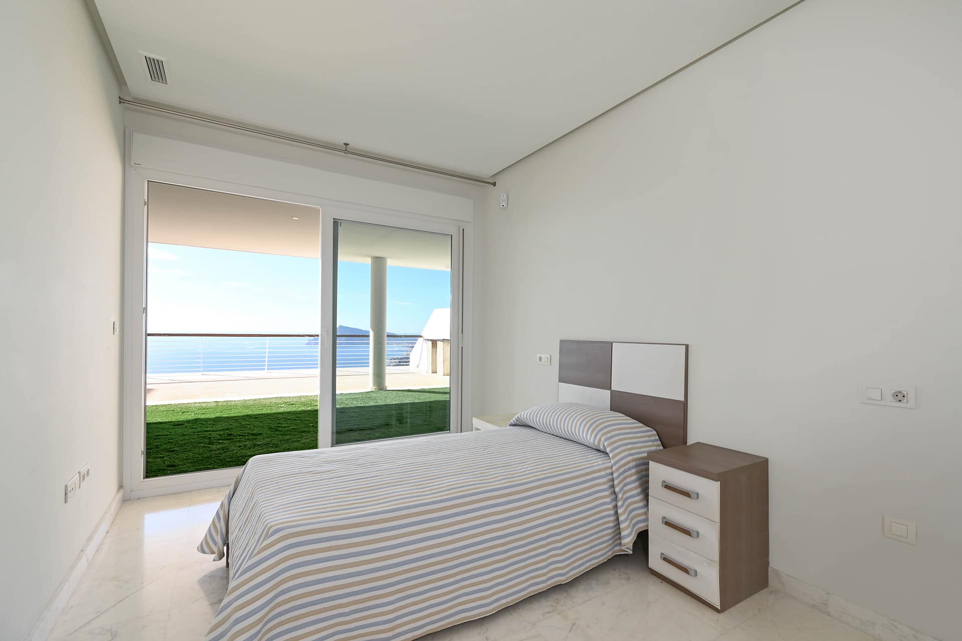 penthouse en altea ·  799999€