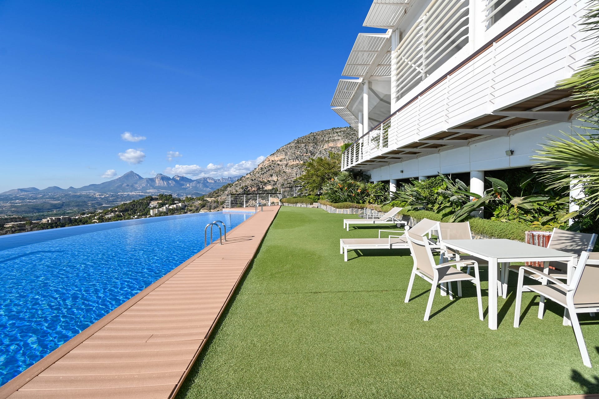 penthouse en altea ·  799999€