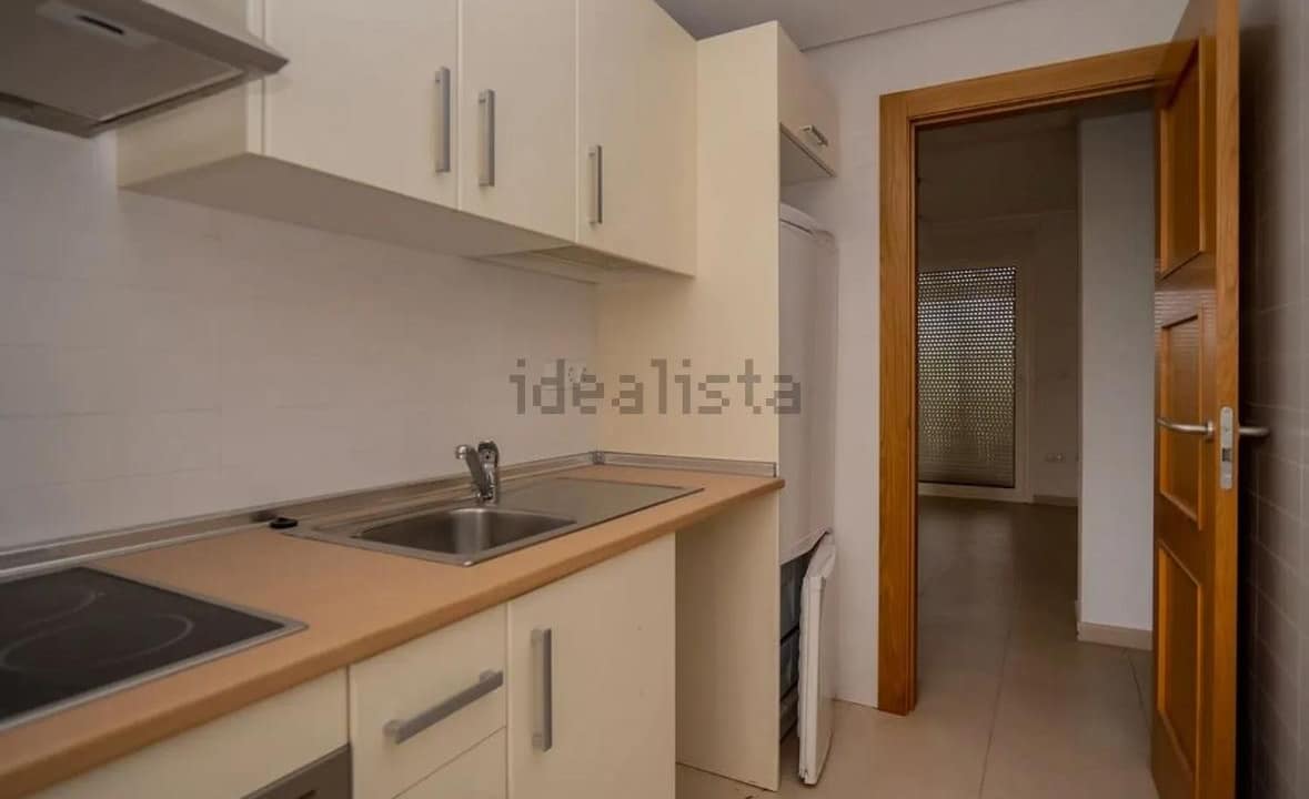 9b176ba7-df73-428a-baaf-3d0368f95733