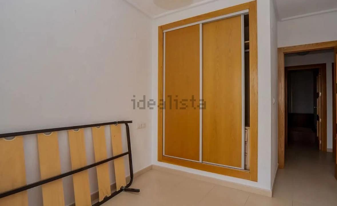 d5ffb7f7-0d1c-41d2-ab95-de290667574f