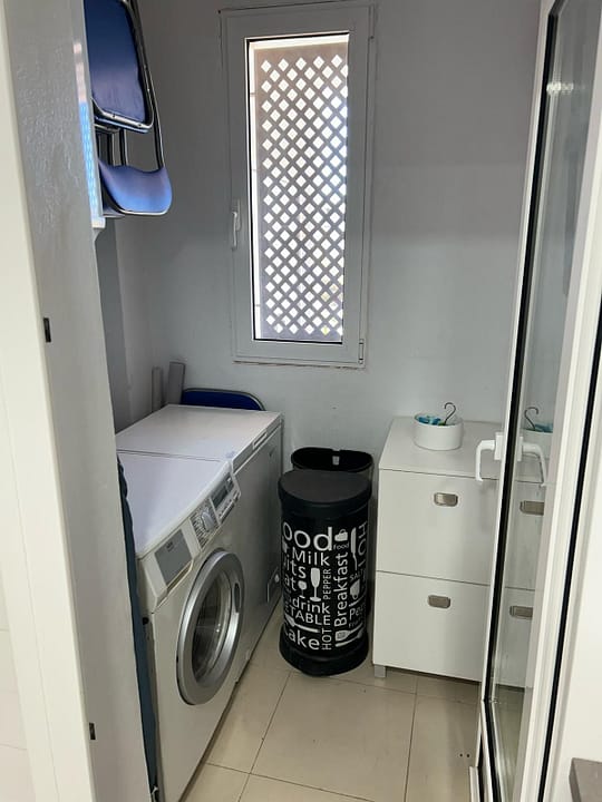 7fac7012-2ae0-4ae8-9956-f27e750cda7e