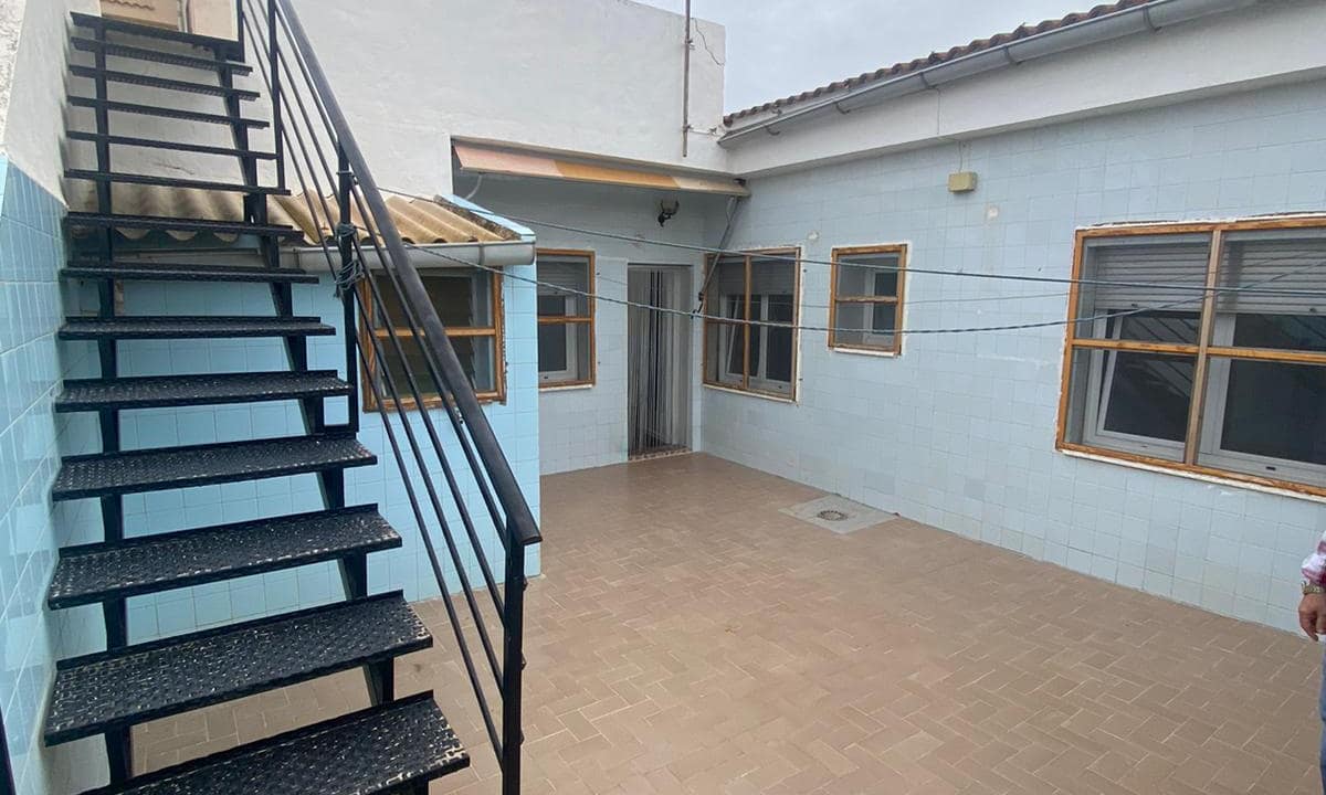 b7396a09-d7ca-4209-8c25-26fc221b9d73