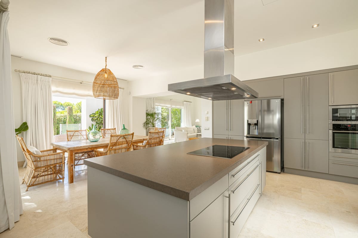 4 Bedroom House in Casares...