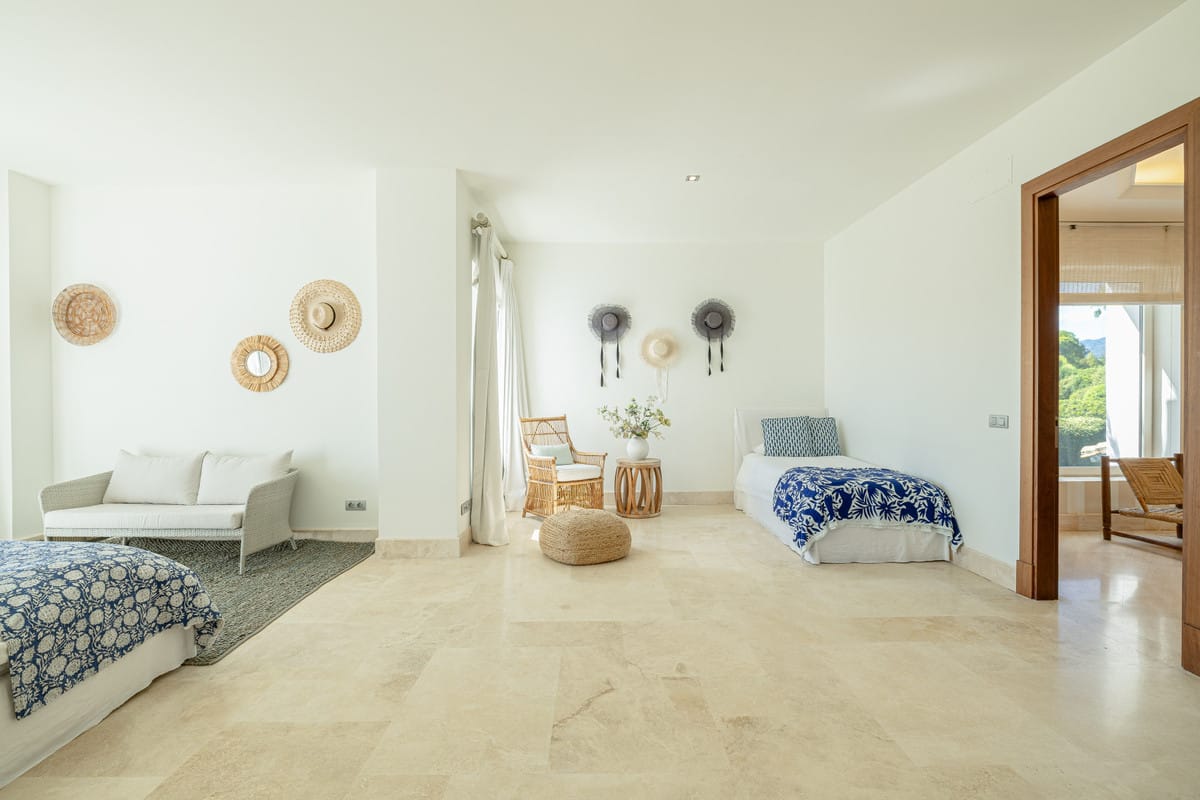 4 Bedroom House in Casares