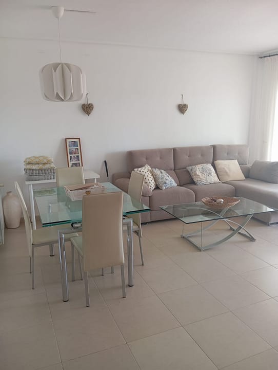 7005b219-26cf-4a19-9d1d-d83547593ed2