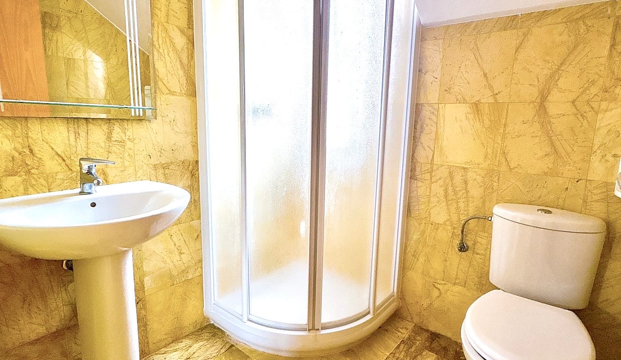 Photo-1-5-25-19-45-44-5