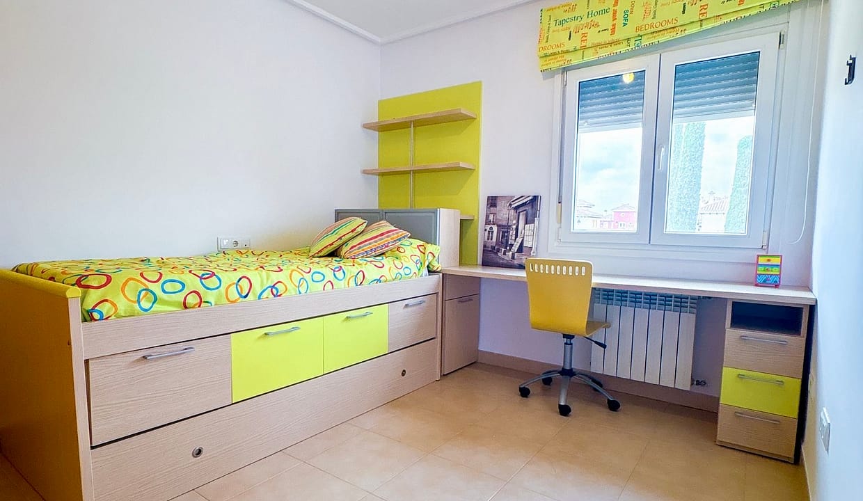 Photo-1-5-25-19-45-45-1