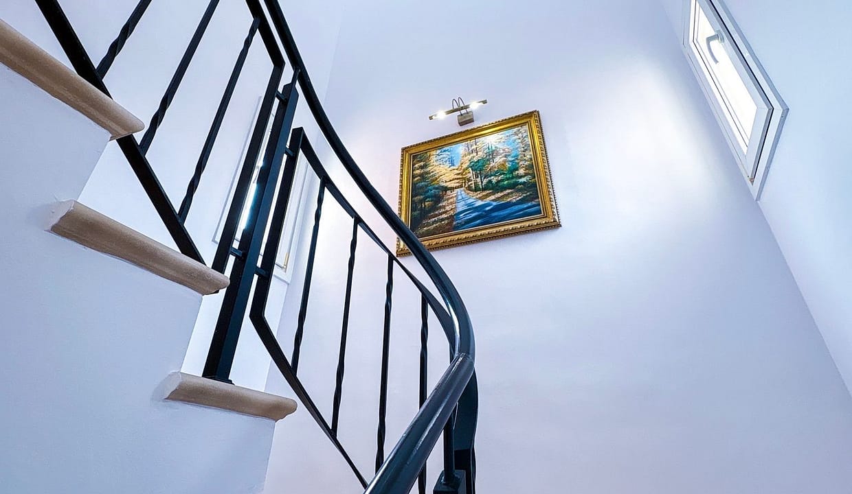 Photo-1-5-25-19-45-46-2