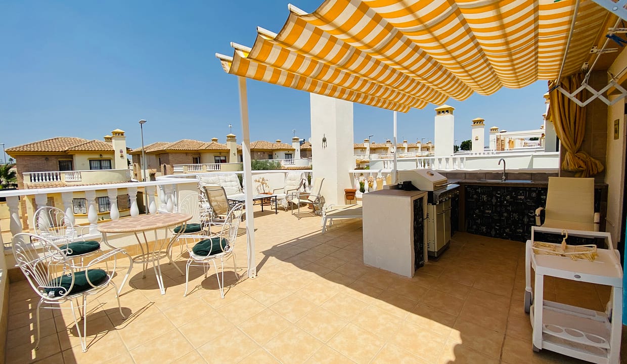 Photo 14-8-25, 13 52 37