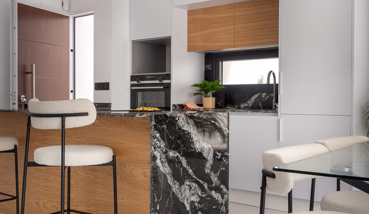 hh36297299-01-image-41