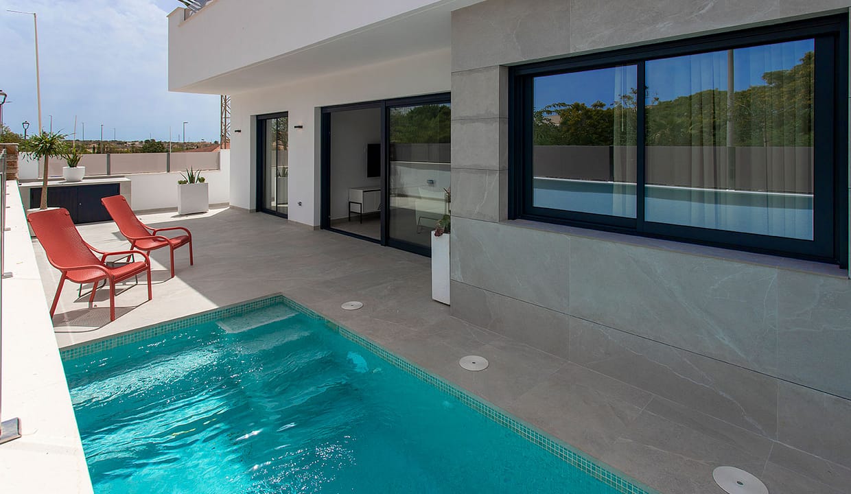 hh64579138-01-image-44