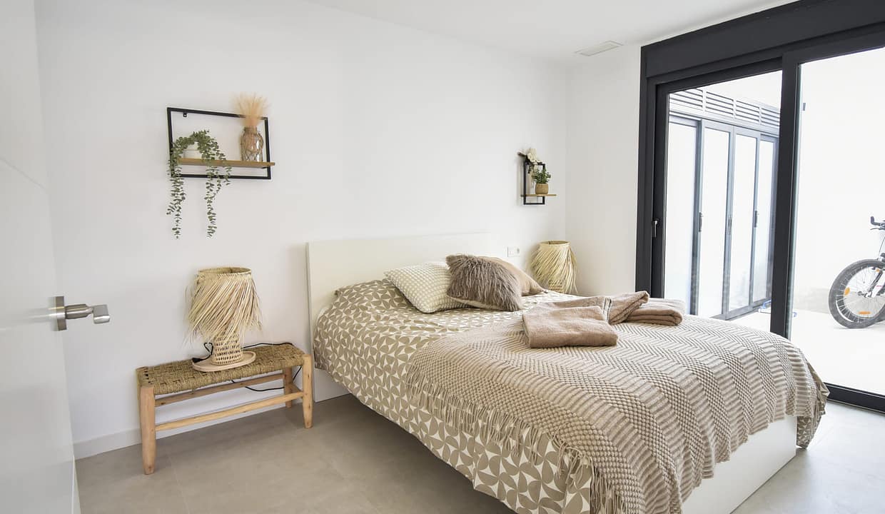 hh47196261-01-image-30