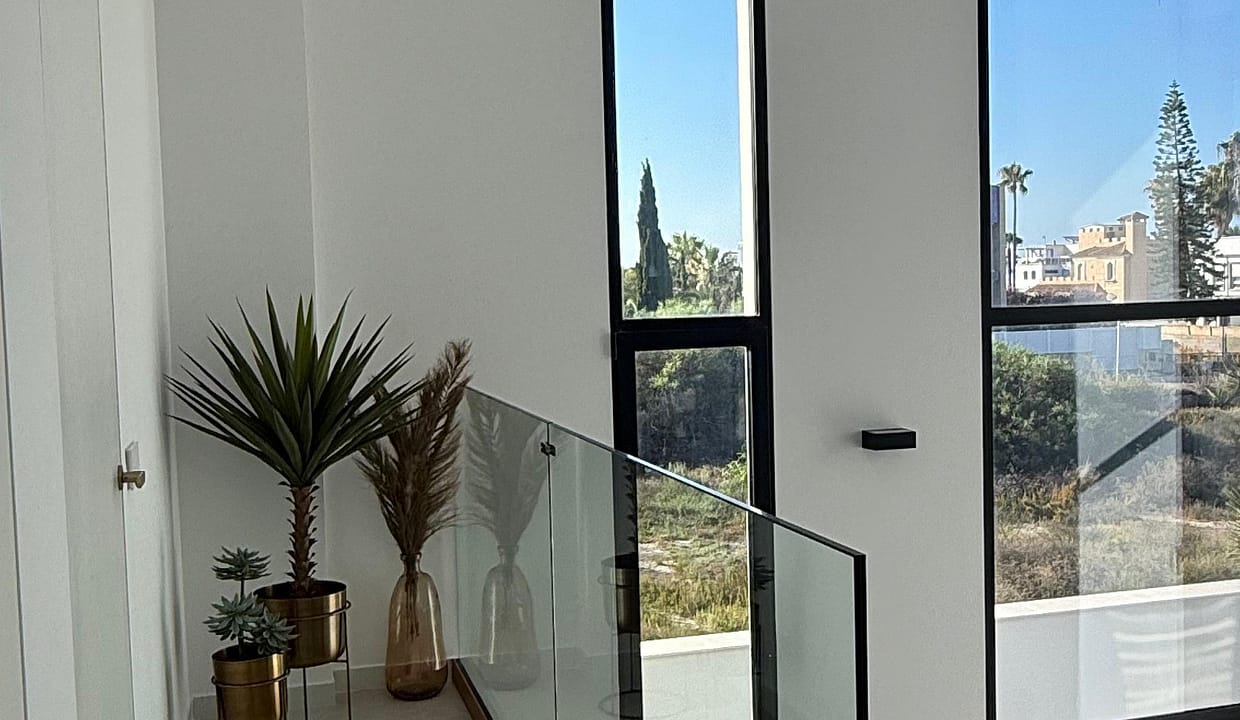 PHOTO-2025-10-01-13-24-41_3