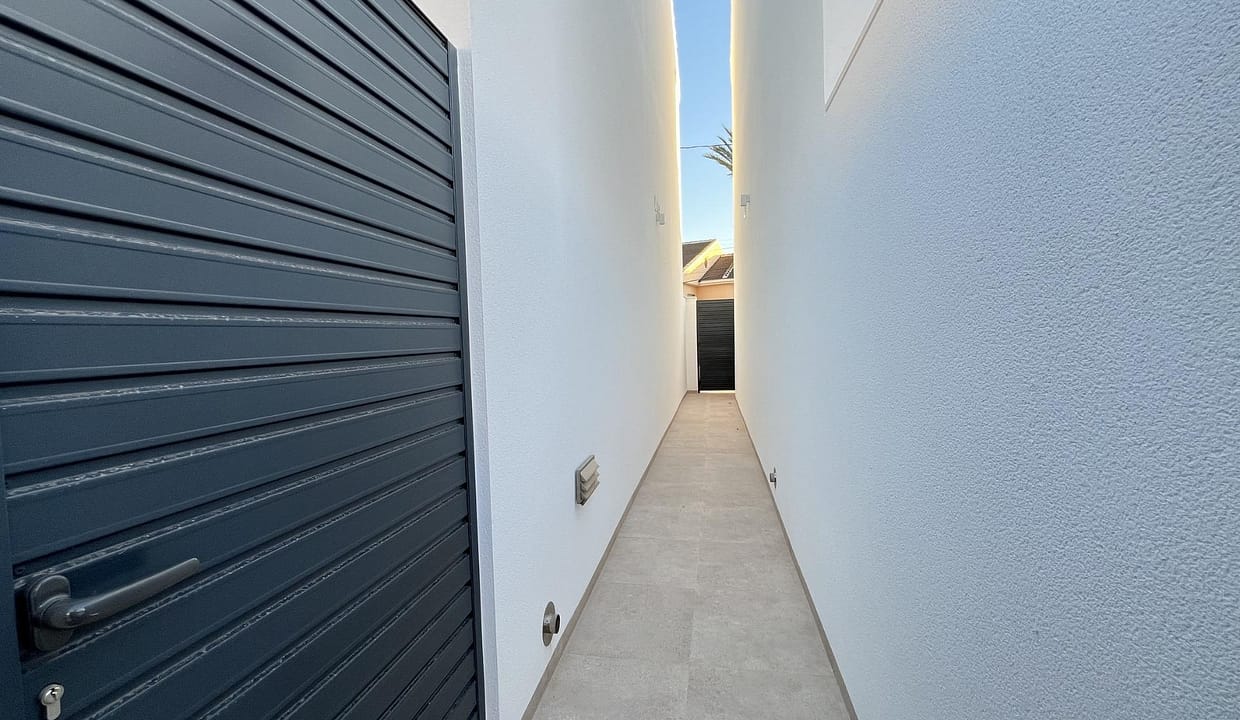 hh40814143-01-image-20