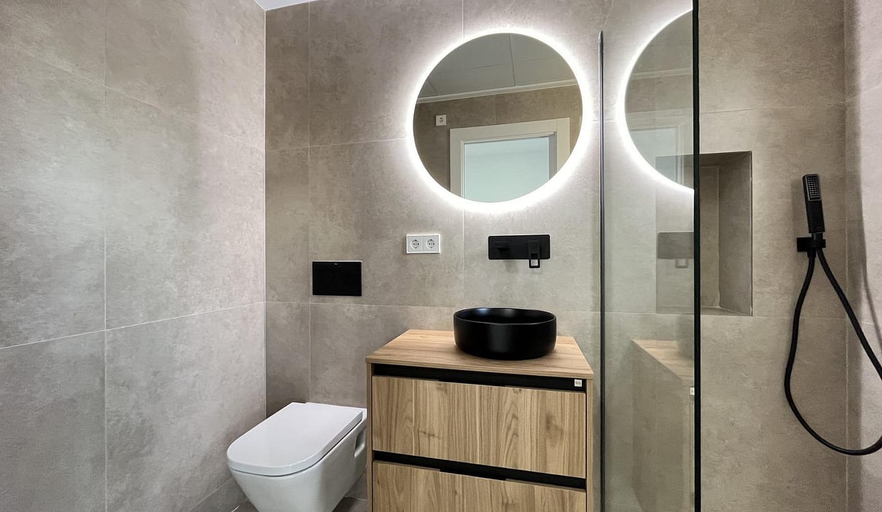 hh40814143-01-image-2