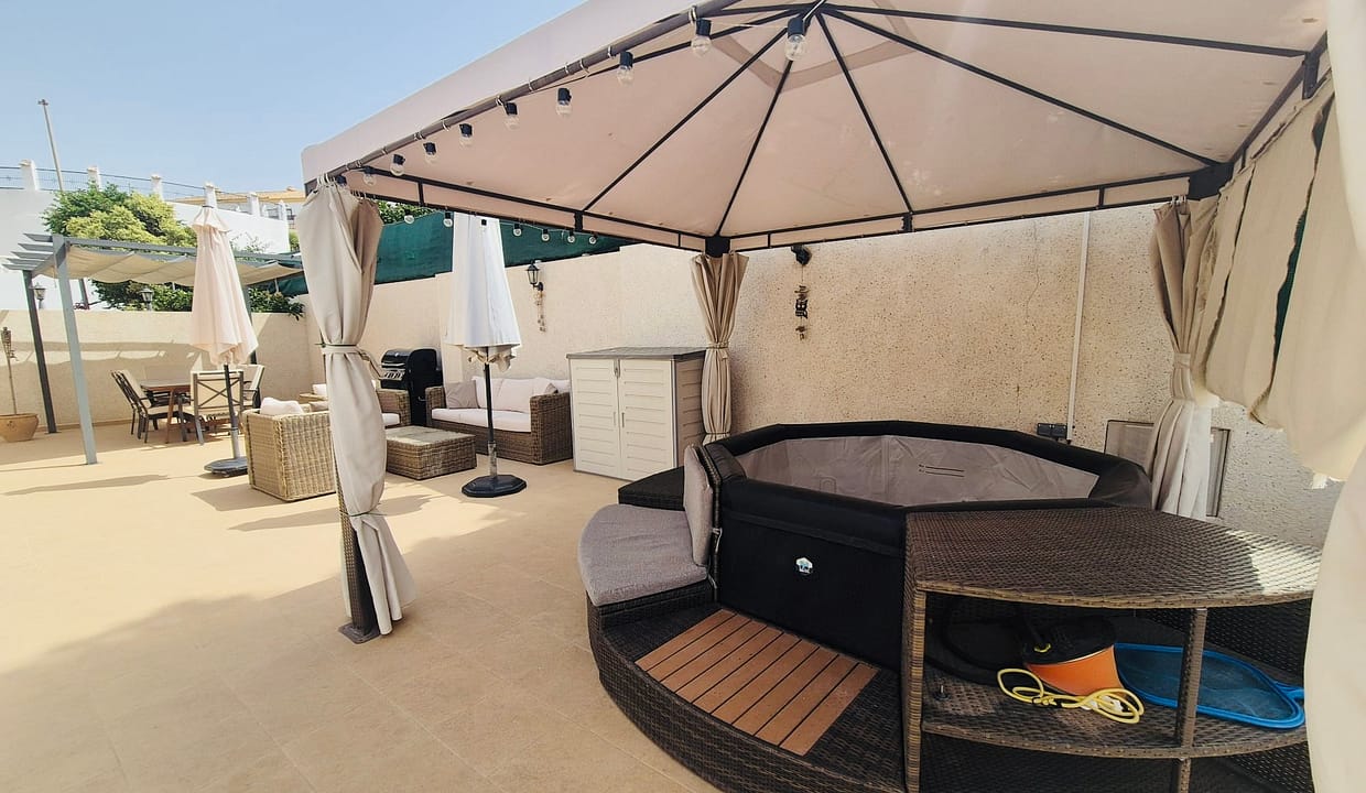 3 Bed, 2 Bath Detached Villa For Sale - Urbanisation Lo Santiago, Murcia 18