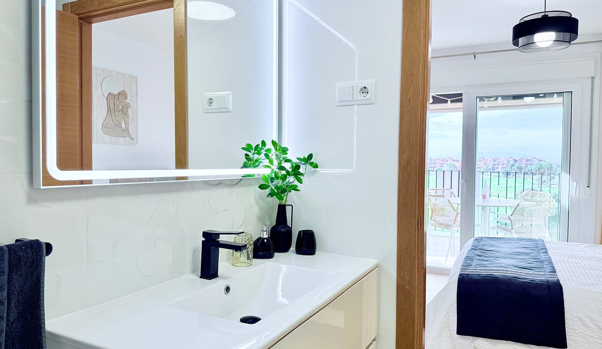 Photo-29-10-25-15-47-36-scaled