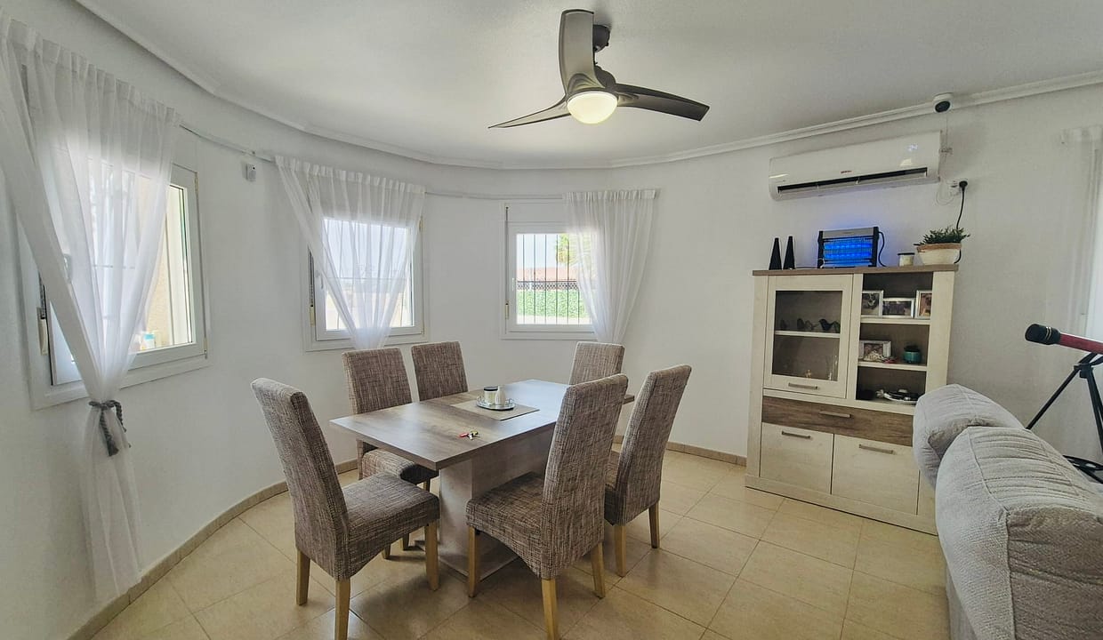 3 Bed, 2 Bath Detached Villa For Sale - Urbanisation Lo Santiago, Murcia 8