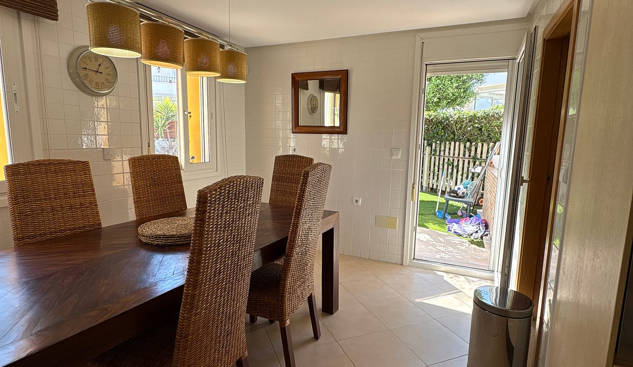 DJI_20250423_121838_831