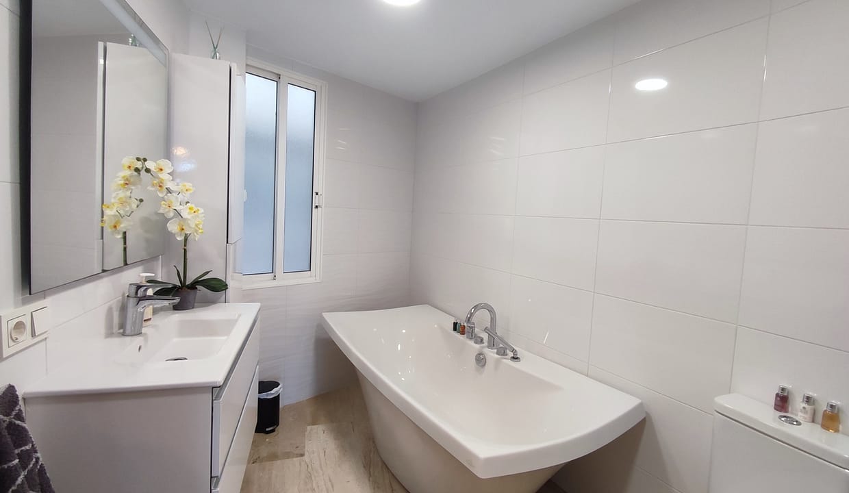 3 bedroom apartment in Lo Pagan 11