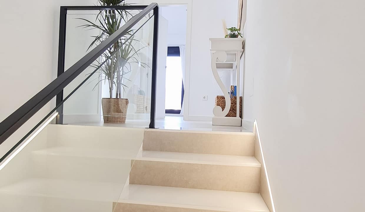 hh47196261-01-image-20