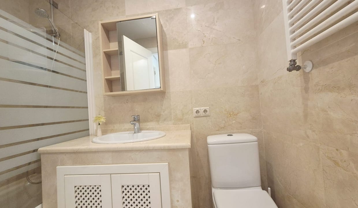 3 Bed, 2 Bath Ground Floor Corner Apartment For Sale - Roda Golf & Beach Resort, San Javier 4