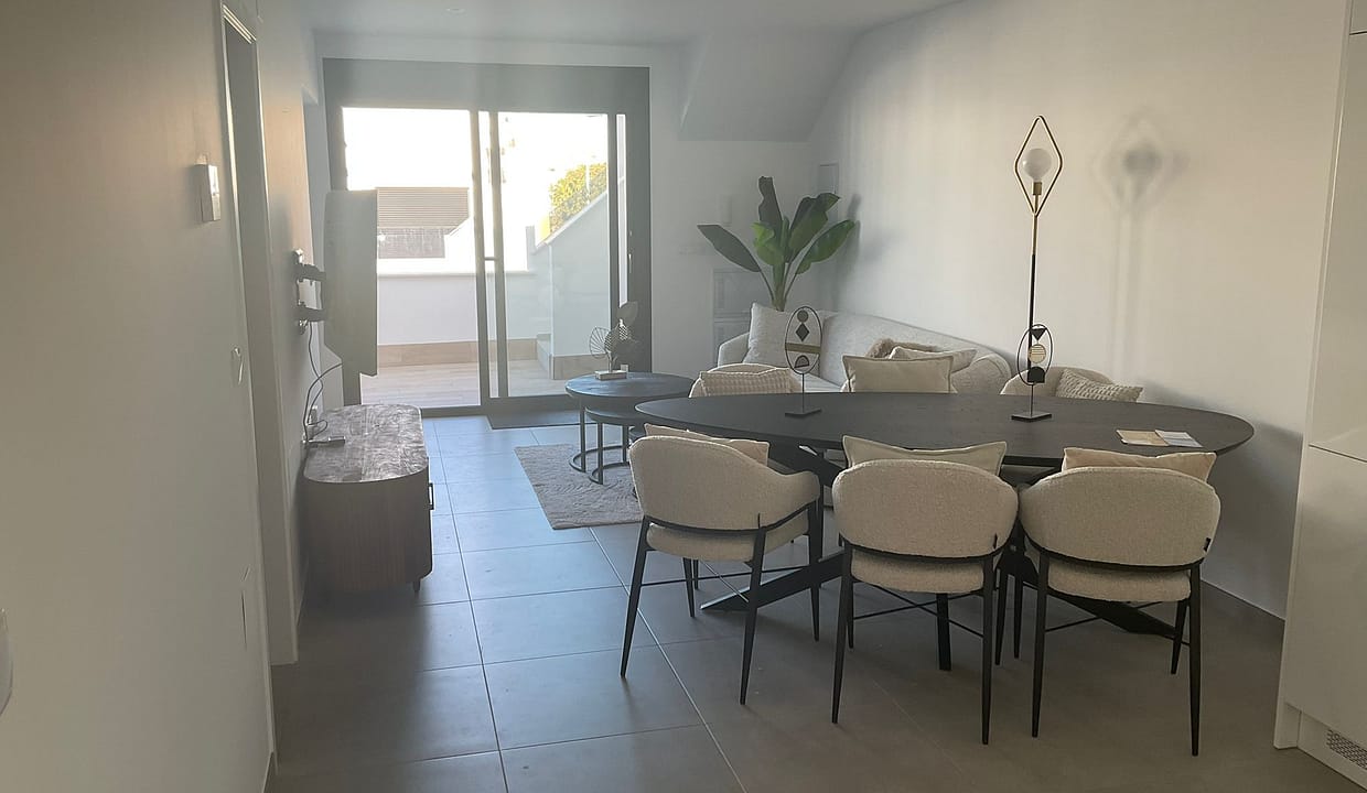 61174250-7d37-4e3a-94b6-4f52ddb6a635 (002)