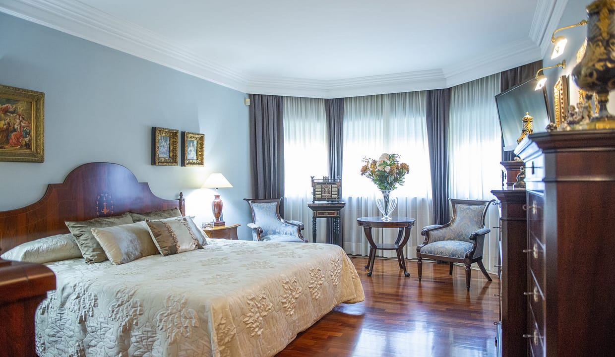 hh59929433-01-image-32