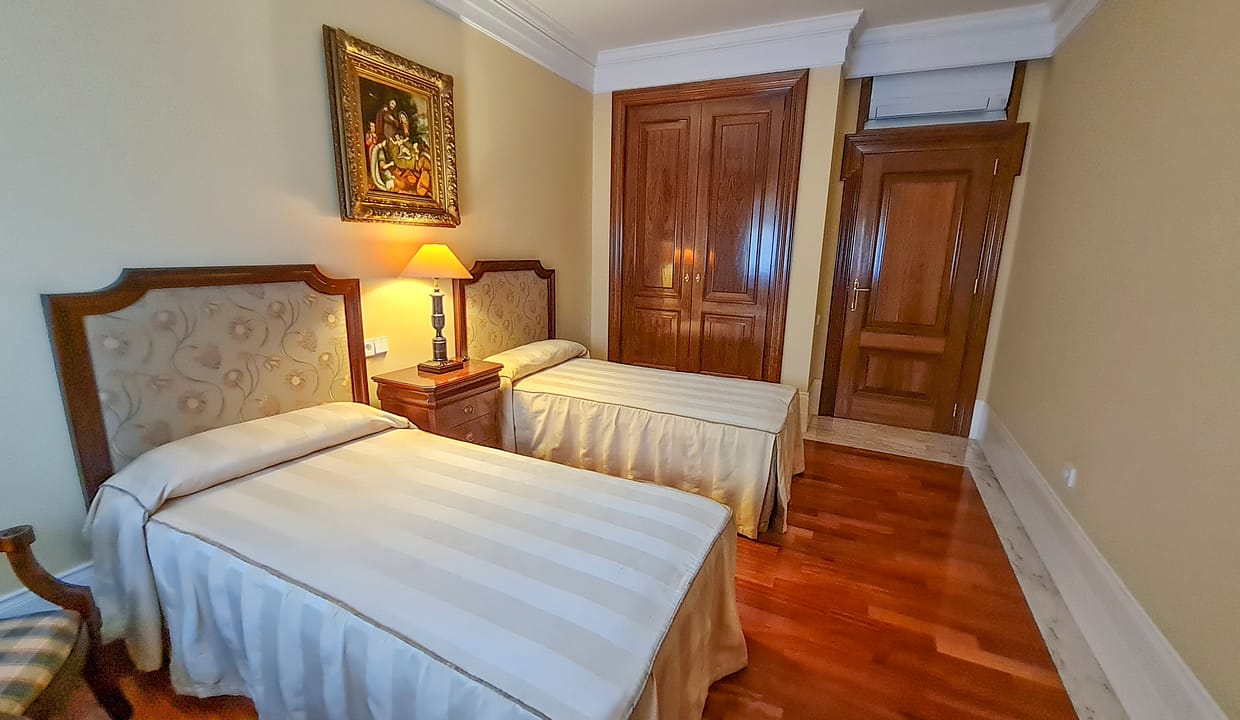 hh59929433-01-image-35