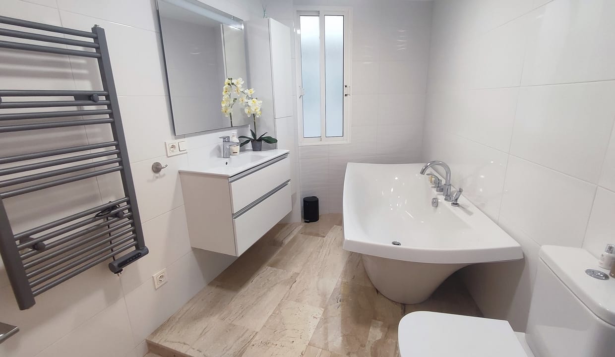 3 bedroom apartment in Lo Pagan 40