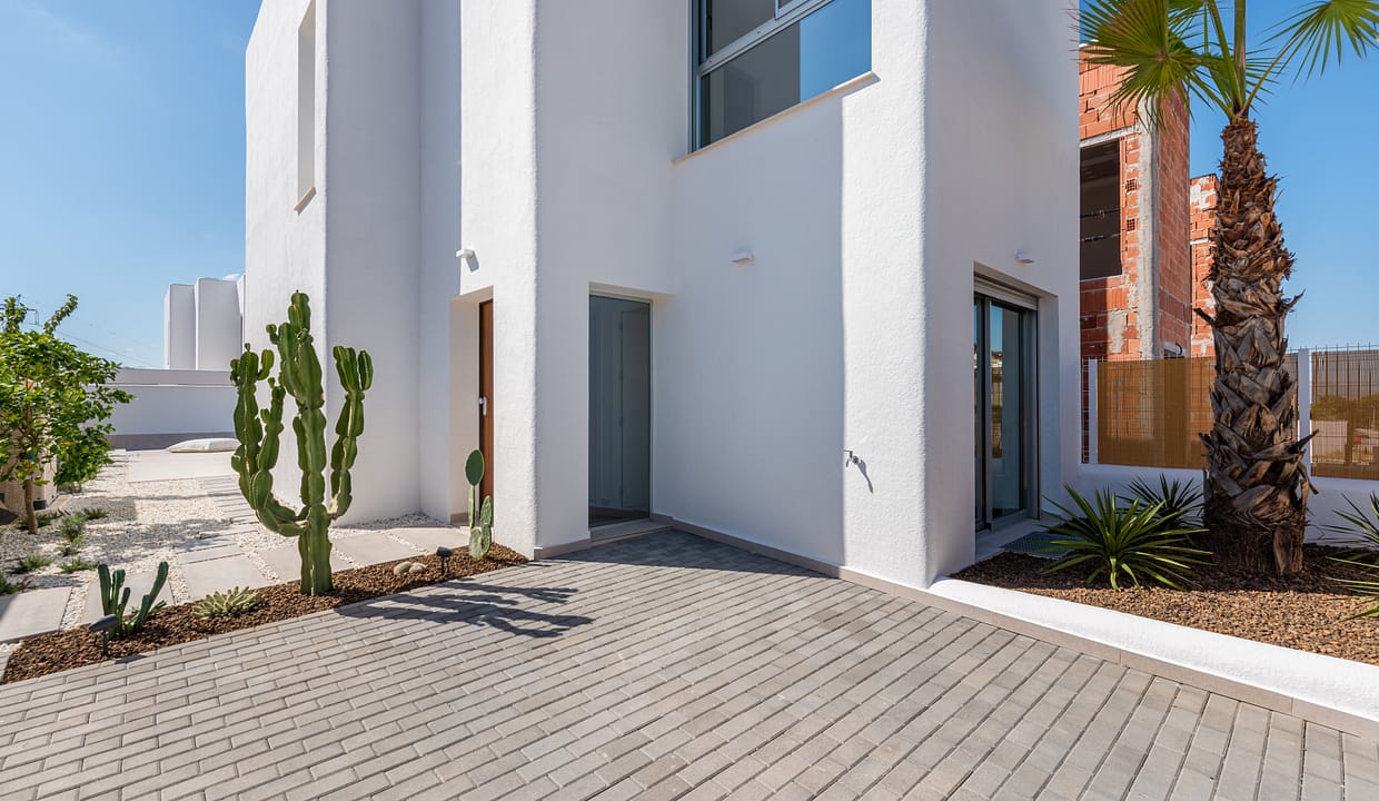 ALTA RESOLUCION (15)