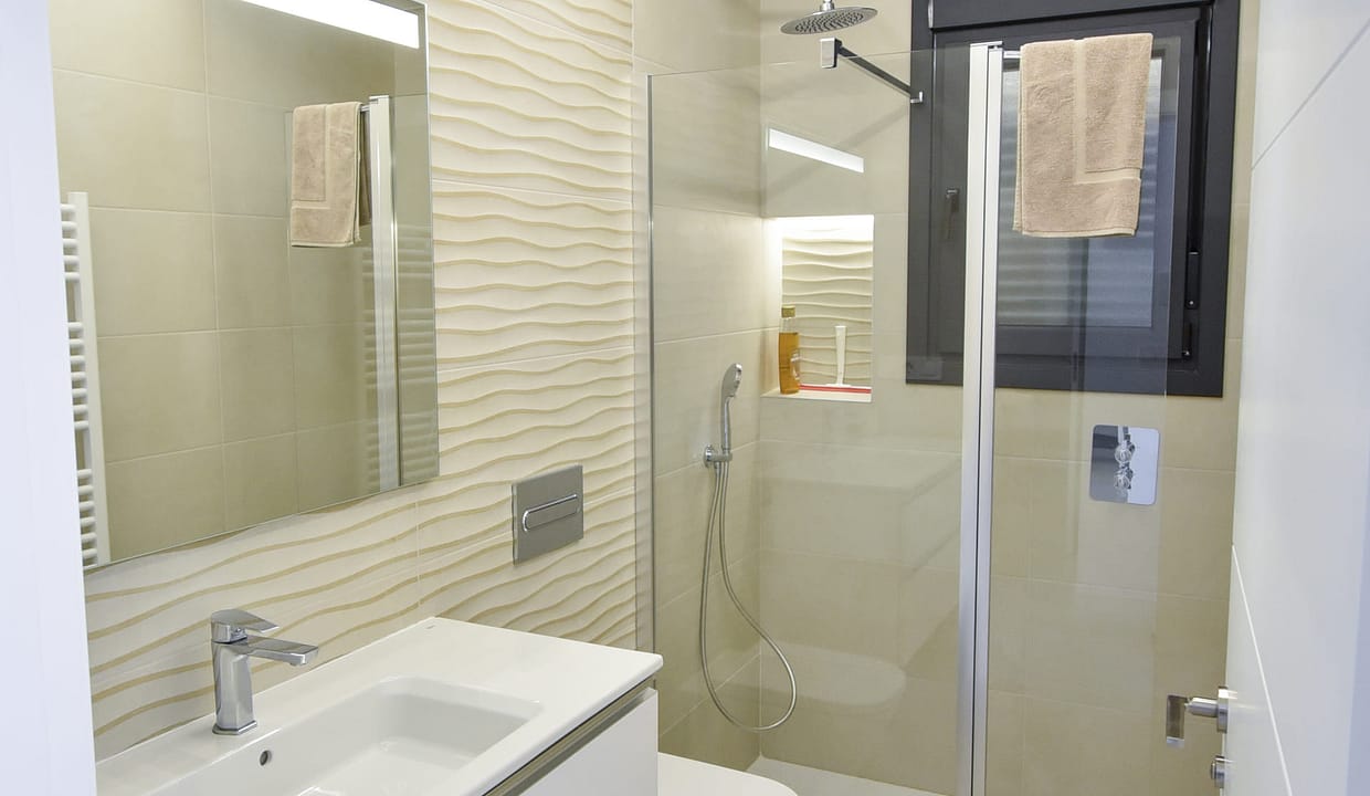 hh47196261-01-image-29