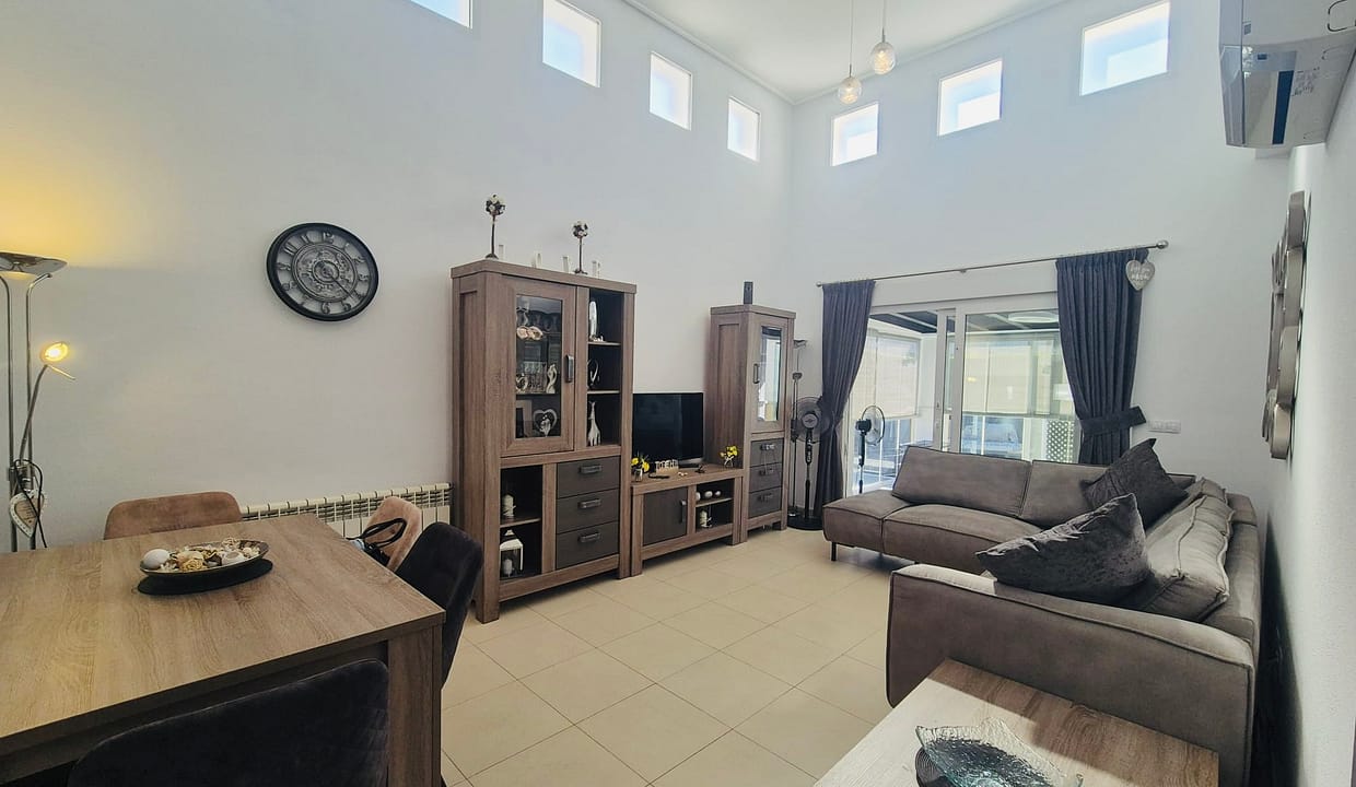 Photo 26-9-25, 12 25 25 (7)